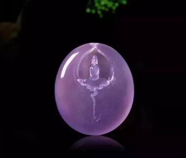 价值6亿元的玻璃种紫罗兰翡翠——"昭仪之星",竟然也会见光死?