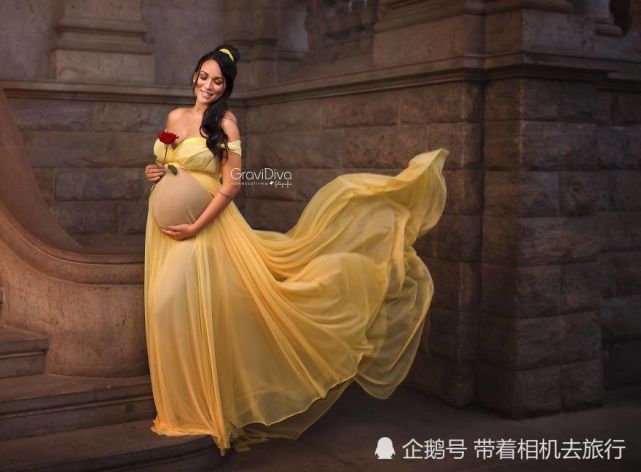 另类孕妇照:怀孕妈妈变身迪士尼公主