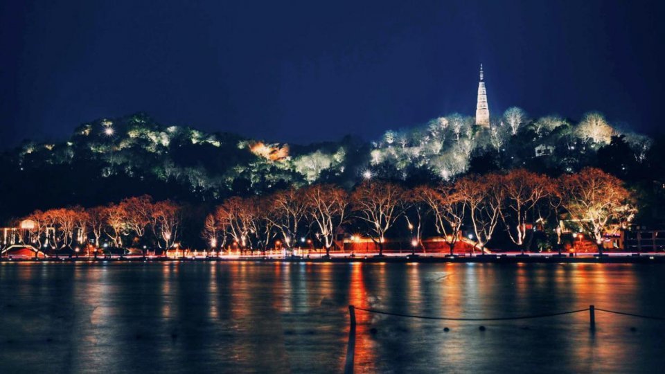 金华义乌GDP与温州比_金华五院义乌门诊部(3)