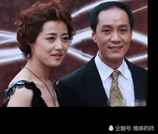 52岁刘蓓离婚两次,如今携子再嫁首任老公,继子竟是大家熟悉的他