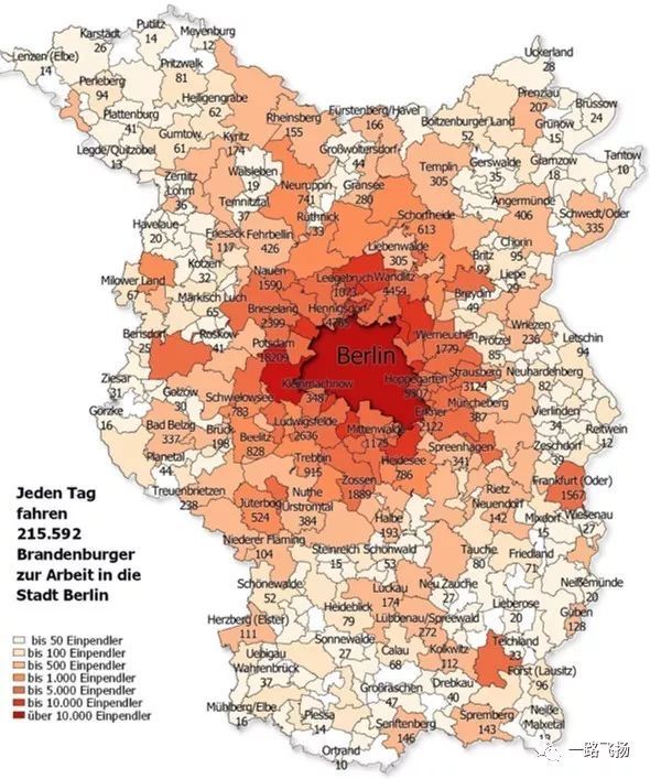 柏林-勃兰登堡都市区人口密度分布——柏林周围的联邦州人口密度较低