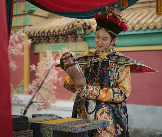 如懿传:都是公主,为何颖妃豫妃一进宫就是主位,寒香见