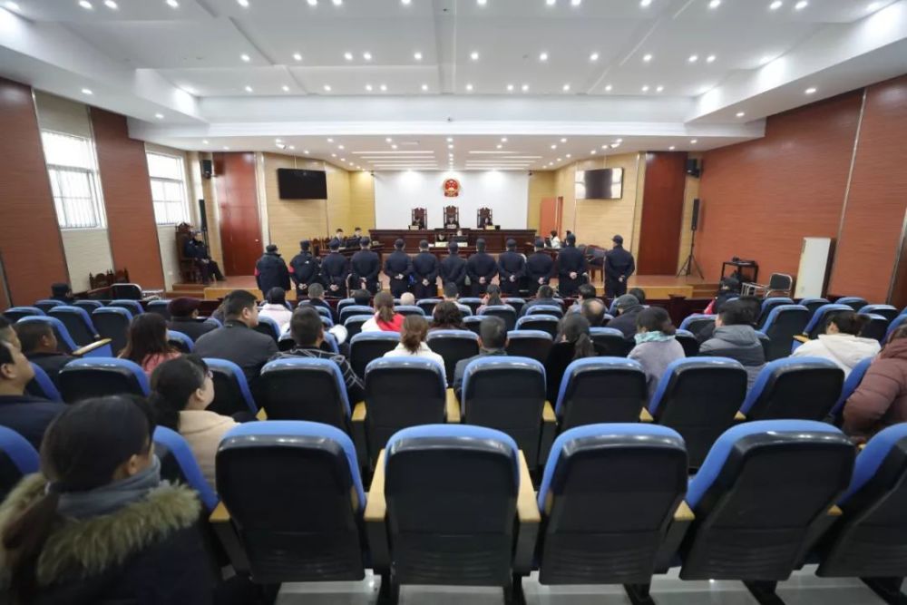 灌南县人民法院经审理查明,2013年11月以来,被告人翟晓权刑满释放后