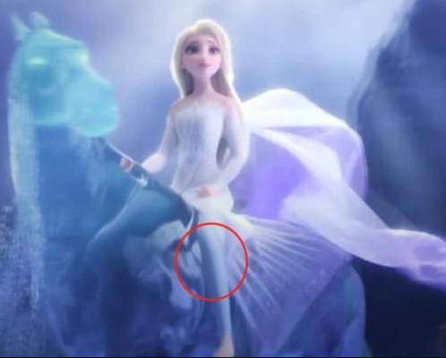 《冰雪奇缘2》温馨提示:天冷了,哪怕是冰雪女王也要记得穿秋裤!