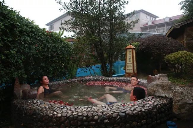 天冷了,热了的庐江汤池温泉怎样了?