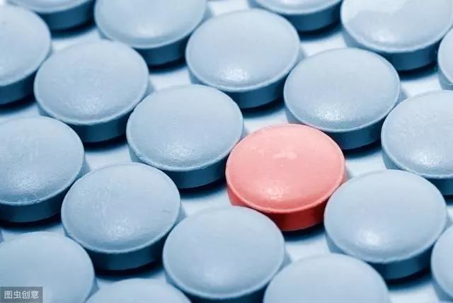 老人吃阿司匹林和他汀不能停?医生辟谣:吃药一定弄明白这些事!