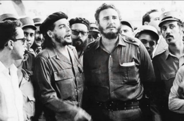 12月2日卡斯特罗和切·格瓦拉登陆古巴1956年:20人打垮5万政府军 12月2日卡斯特罗和切·格瓦拉登陆古巴1956年:20人打垮5万政府军