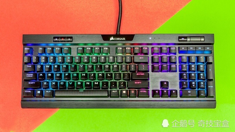 美商海盗船k70 rgb mk.2 机械键盘 游戏玩家的可靠选择