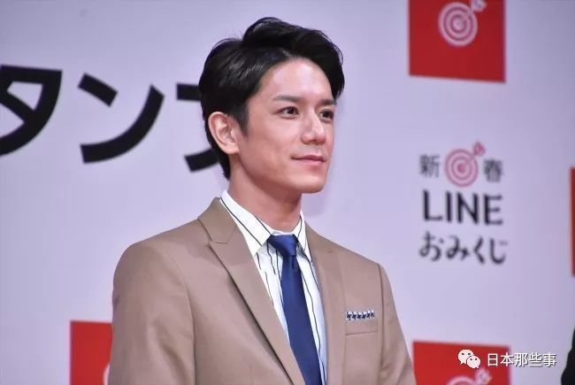 最能代表2019的男星都在这里了,有国民天团,有人气演员!