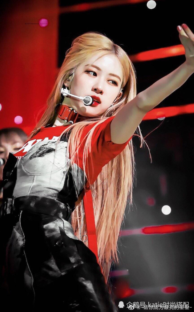 最适合金发的女idol,必须是金发精灵朴彩英!