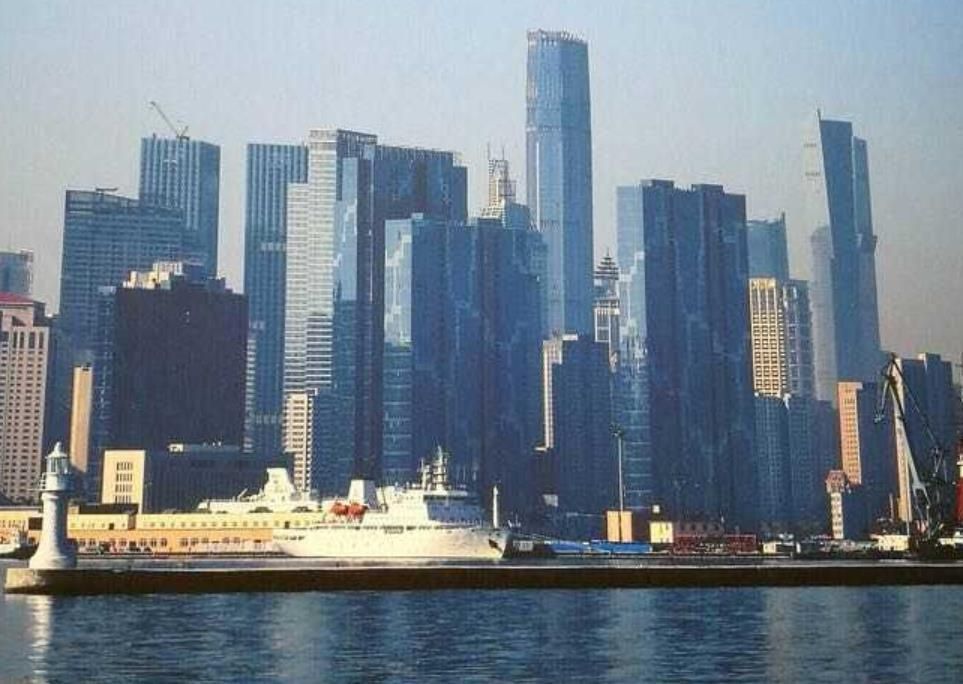"北方香港"大连城市天际线:有个角度真像香港,看起来太震撼了