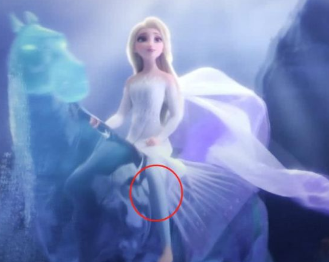 冰雪奇缘2:本以为艾莎穿的是秋裤,看到建模图,怪我是个"土包子"