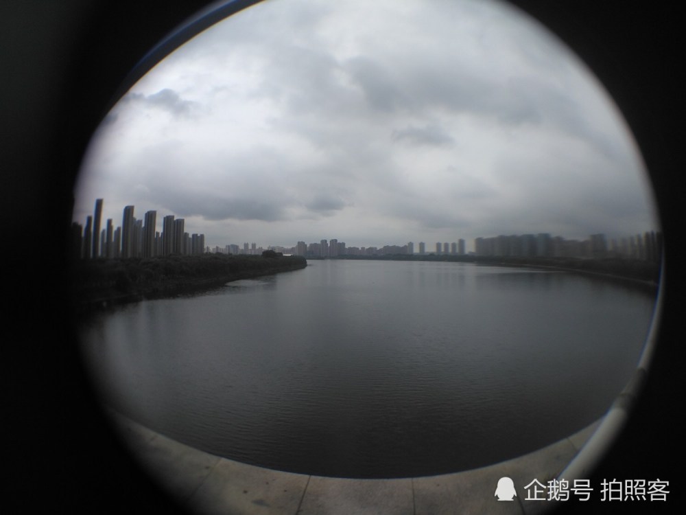 盲人也能拍出绝美照片 他们用心看到了这些美丽风景