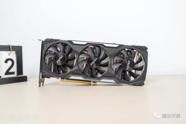性能强劲,散热优异,索泰rtx2060霹雳版oc显卡 评测