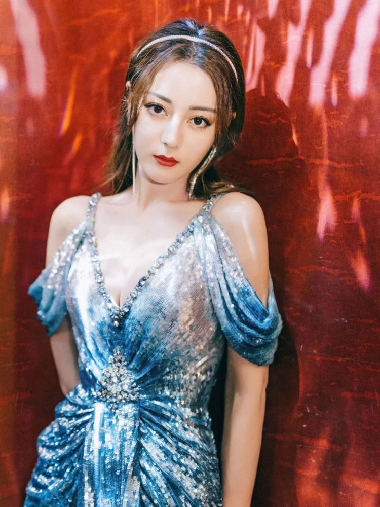 cr:微博@迪丽热巴工作室 cr:微博@景甜 cr:微博@倪妮工作室 cr:微博