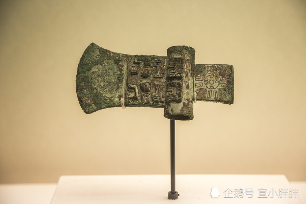 故宫承乾宫青铜器展,中国最早的青铜兵器是二里头文化出土的戈