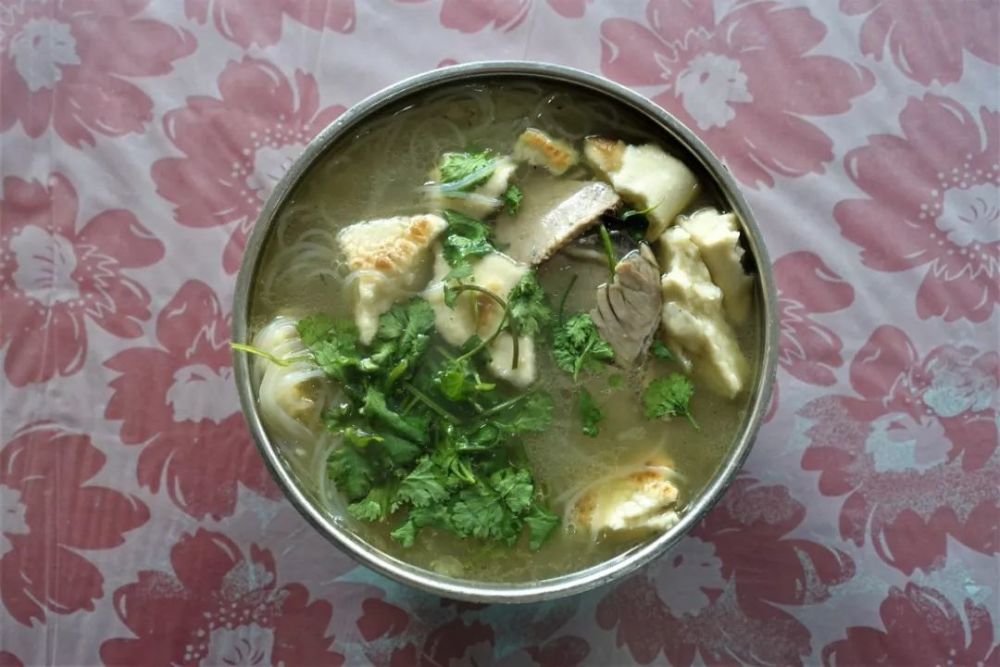 牛肉烩馍