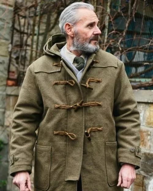 从军队专用到平民时尚一直被视为经典的达夫大衣,有多