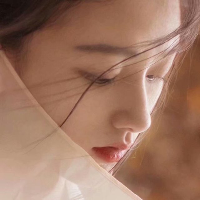 唯美·古风女生头像:你应该是一场梦,我应该是一阵风