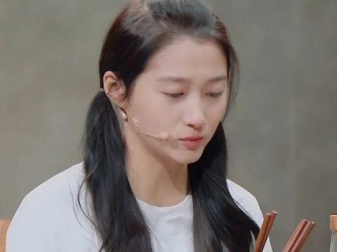 关晓彤哭戏惊艳观众,李诞吐槽甄子丹,陈小春官宣应采儿怀二胎