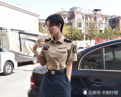 张馨予《号手就位》演女军人没问题,但在妆容上还应更