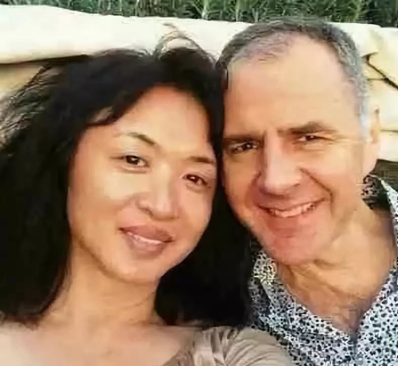 金星变性前的老婆,美过范冰冰,离婚12年又嫁同一男人!