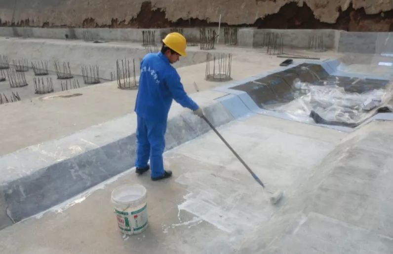 js复合涂料(聚合物水泥防水涂料)   防水保护层
