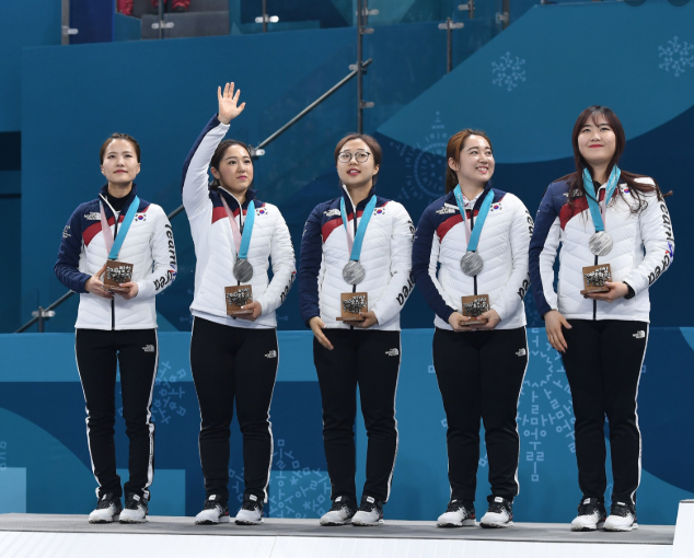平昌冬奥会上夺得银牌