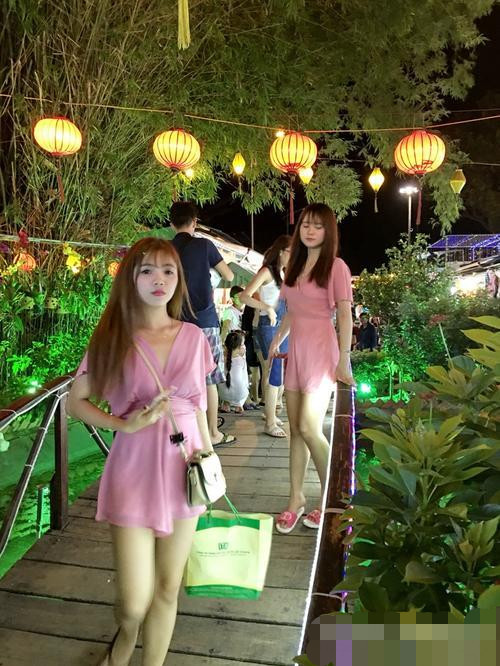 越南夜市最"坑钱"的问候,如果美女问你要不要生菜,千万不要回头!