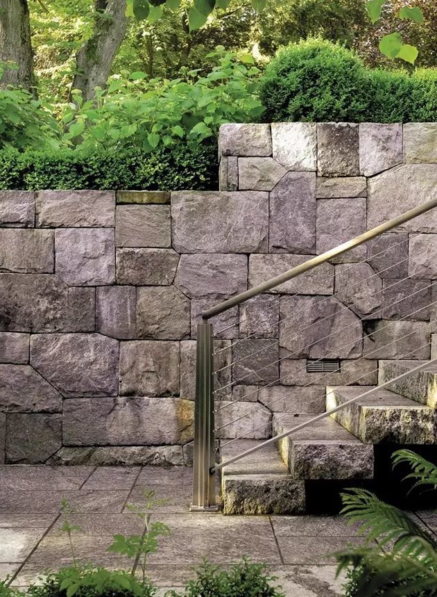 庭院设计|石头在围墙设计中的玩法