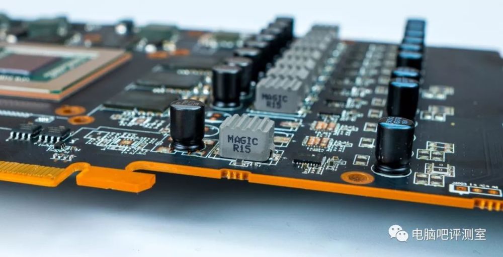 我想做回旗舰!蓝宝石rx 5700xt 8g 超白金oc评测