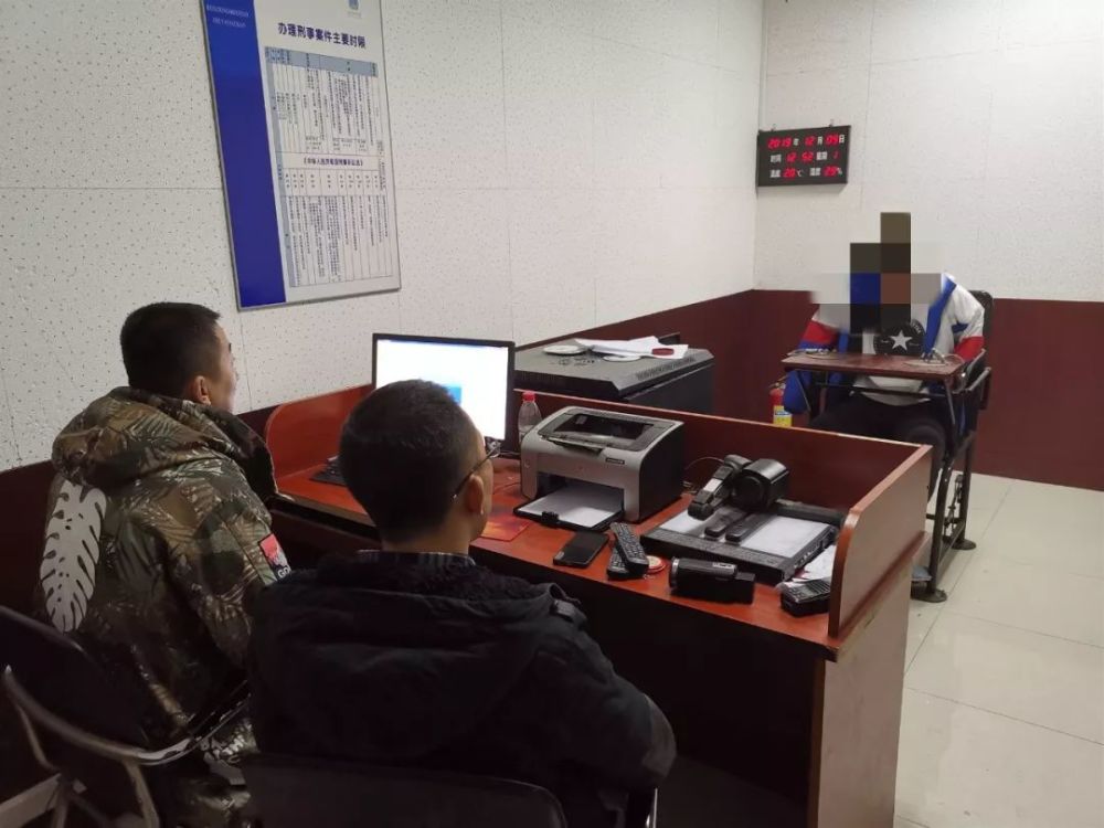 什么日什么食的成语_日什么月什么成语(3)