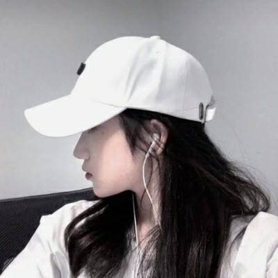治愈系超in女生头像:默默承担思念的苦和甜,独自品味着爱慕的依恋