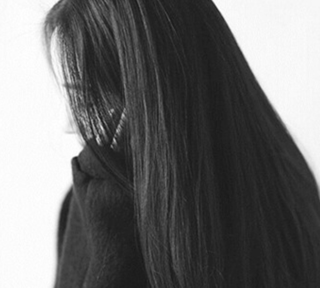 唯美"ins风"女生头像:诚的友谊好像健康,失去时才知道它的可贵