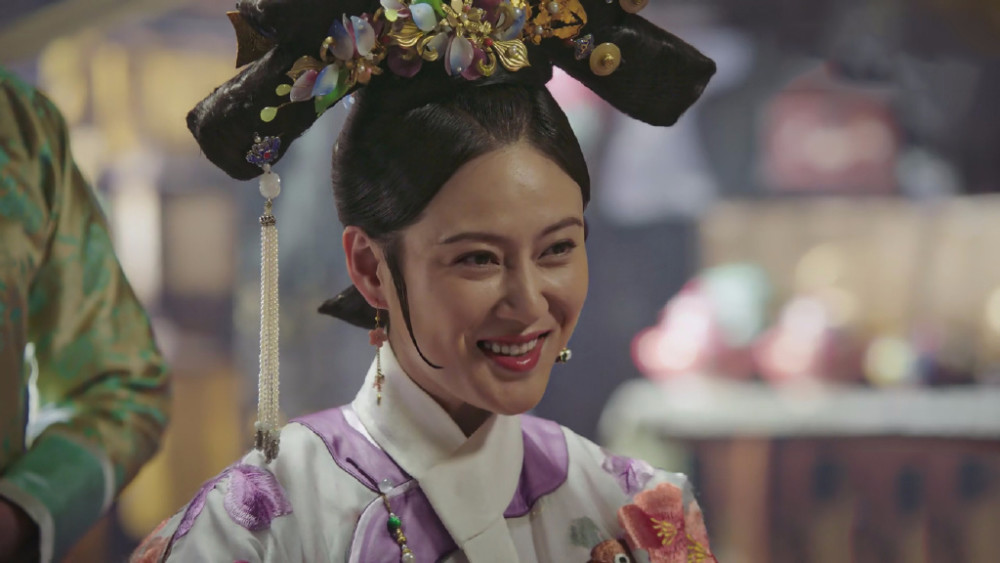 《庆余年》的柳如玉,曾演过小乔的古典美女,如今36岁演母亲