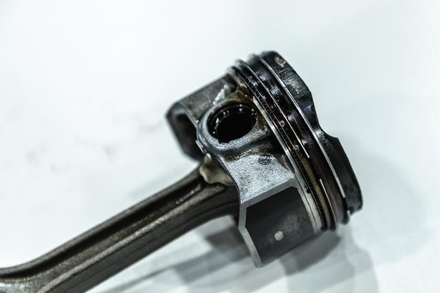 (缤瑞200t 16万公里发动机——活塞环)