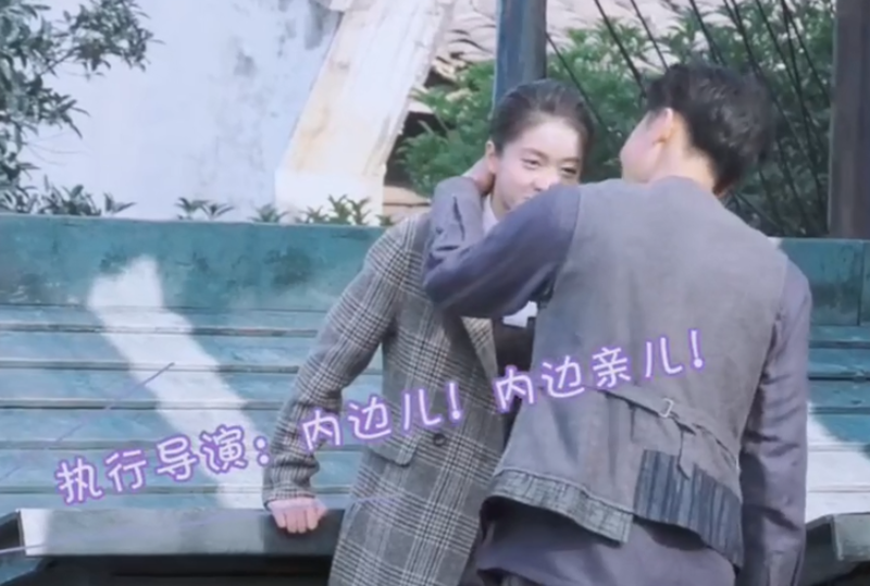 黄子韬和张雪迎拍吻戏,导演大喊亲错边,黄子韬:我习惯