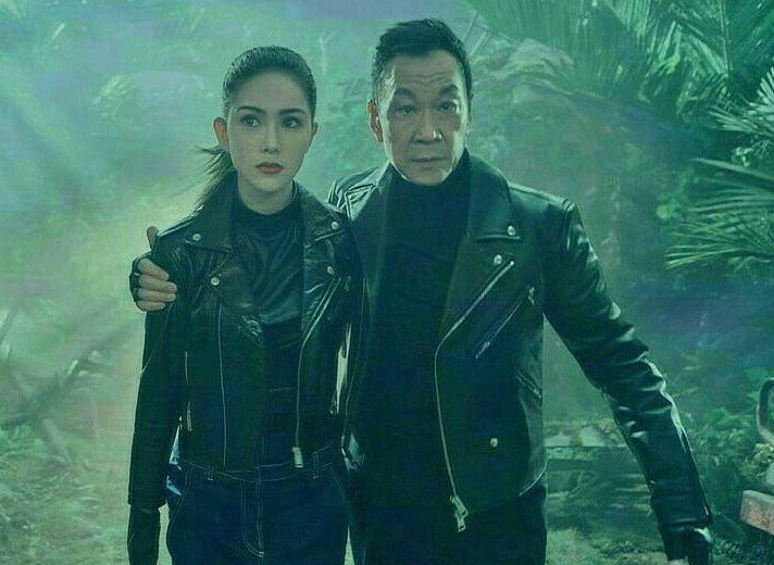 昆凌新片《天火》火了,口碑却一般,网友:为何票房如此