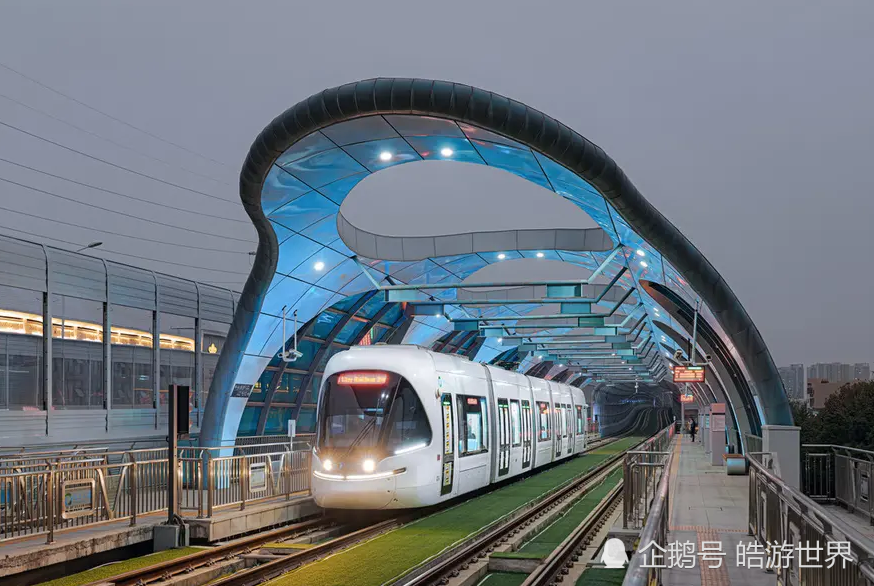 中桥gdp_中国gdp增长图