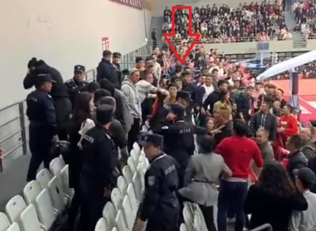 球迷斗殴事件是真的吗[球迷冲突事件]