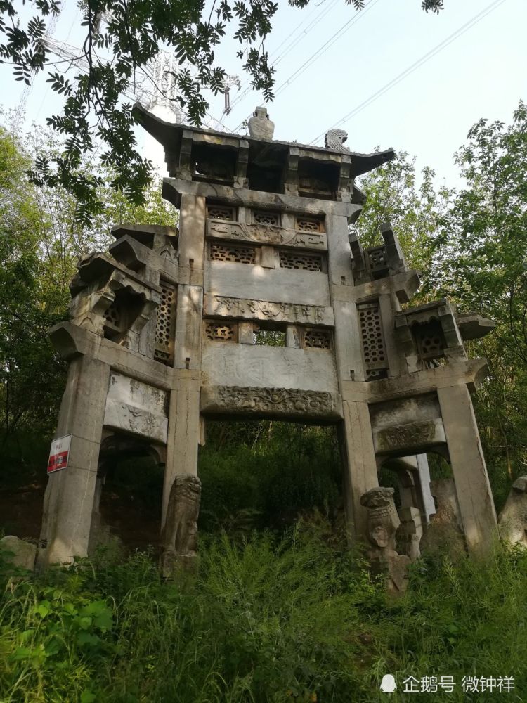 牌坊立在集街山村 钟祥节孝可风坊为何建在汉江边