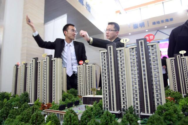 买房中介还是售楼部划算