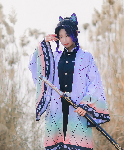 cosplay《鬼灭之刃》动漫角色蝴蝶忍,小姐姐天生丽质