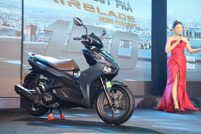 全新honda air blade 2020在越南正式发布