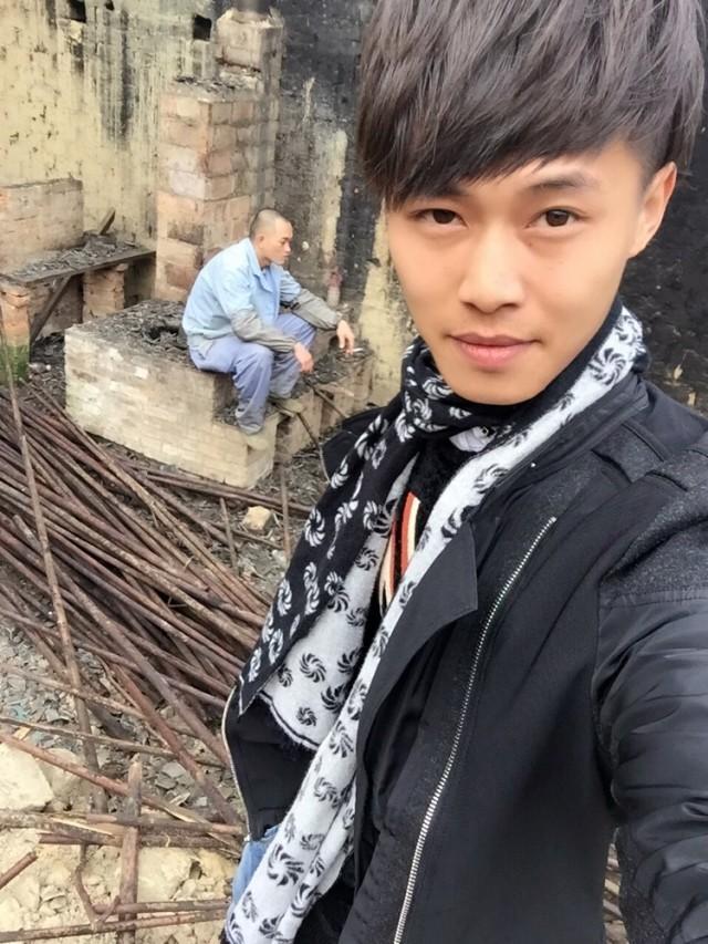 许华升开290万阿斯顿马丁出门,副驾驶却从来不坐美女