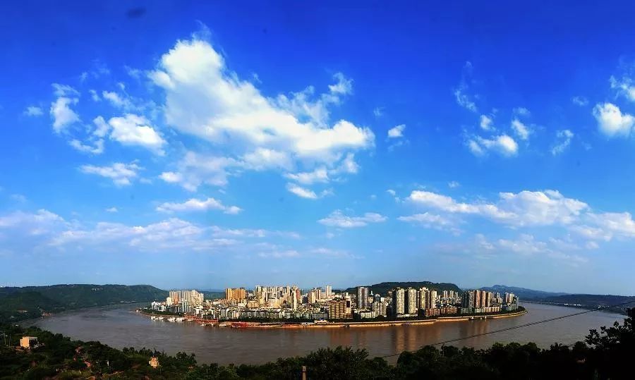 江津gdp_江津中学(2)