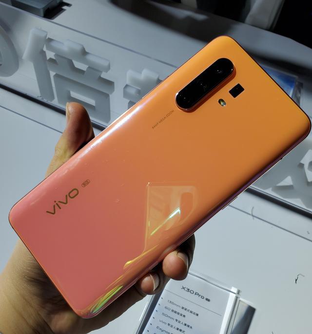 vivo x30 pro真机上手,憋了一肚子心里话,不吐不快!