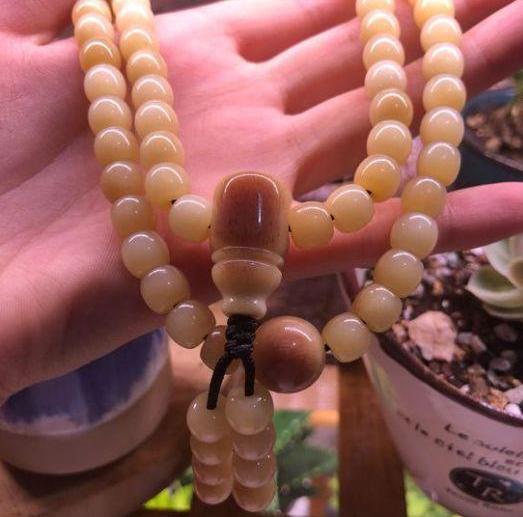 驼骨包浆之后堪比玉石漂亮性价比很高你盘玩过没