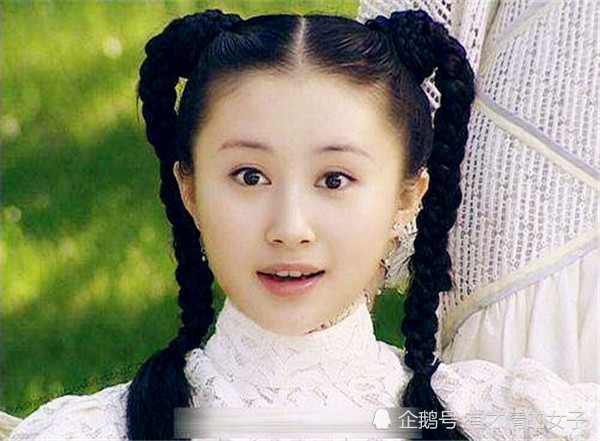 刘亦菲妈妈早年和舒畅合照:她美的让人第一眼都看不到