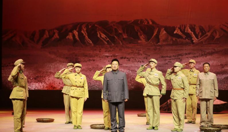 导演冯佳:艺海拾"珠" 不懈求索